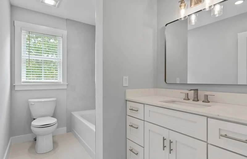 Fanning Avenue, Hampton Bays, New York, United States. - Photo 14