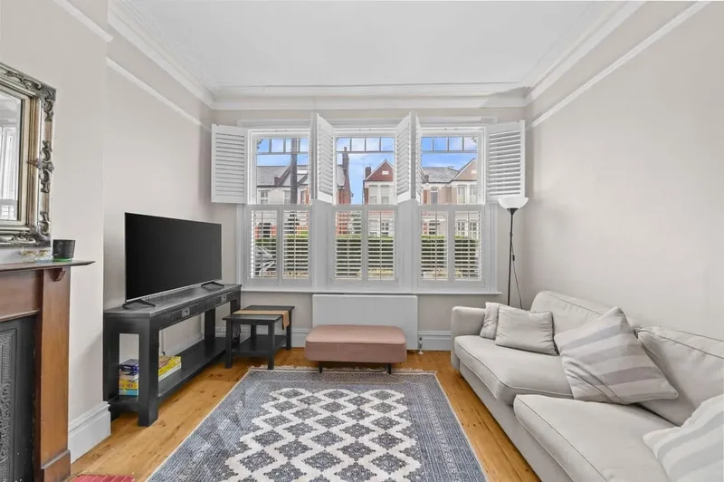 Cedar Road, London, NW2, London, England, United Kingdom. - Photo 10