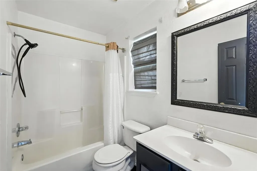 1510 N Carroll Avenue, Dallas, Texas, United States. - Photo 14