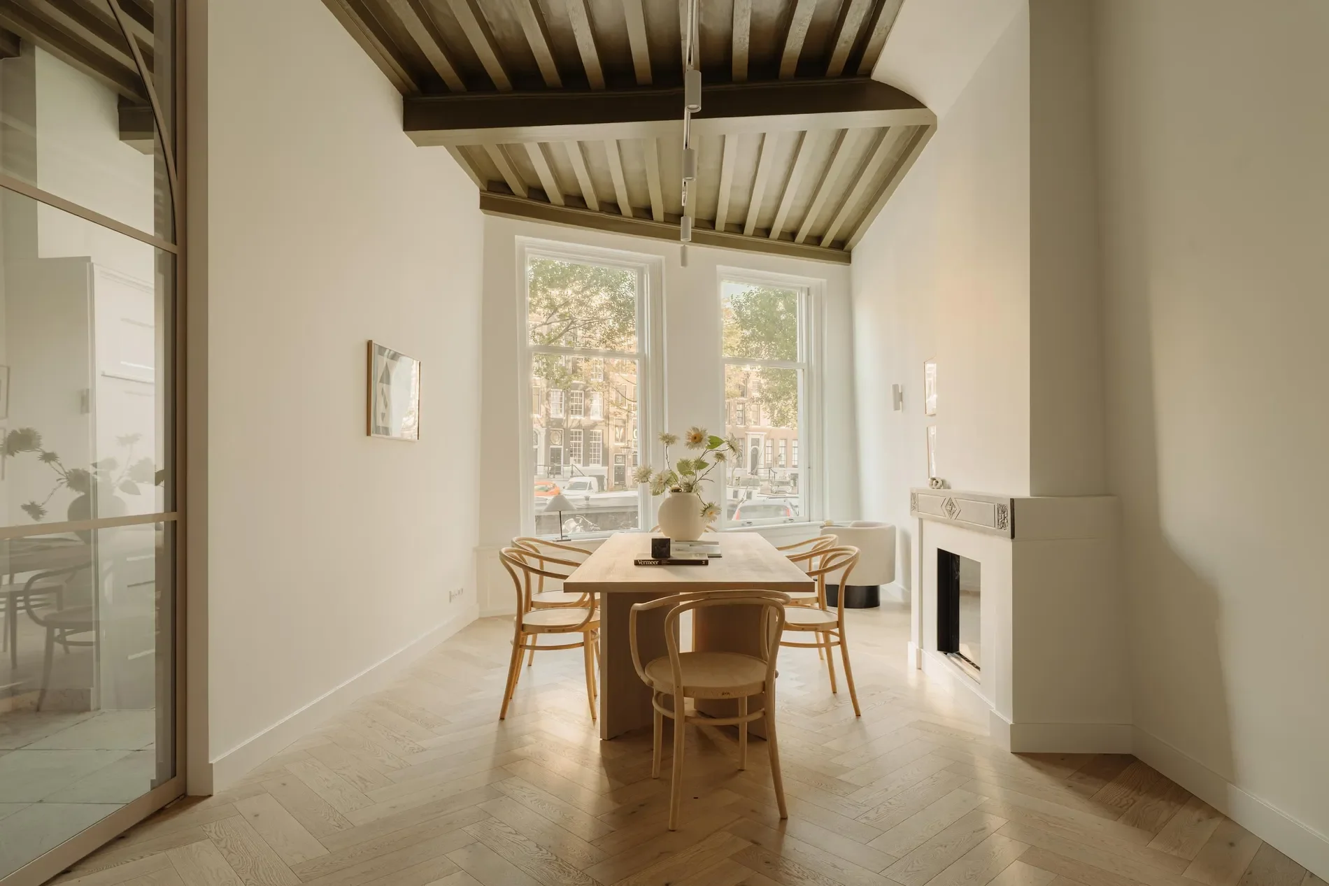 Gallery photo 1