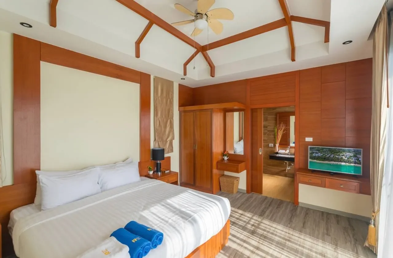 Phuket,, Rawai, Phuket, Thailand. - Photo 5