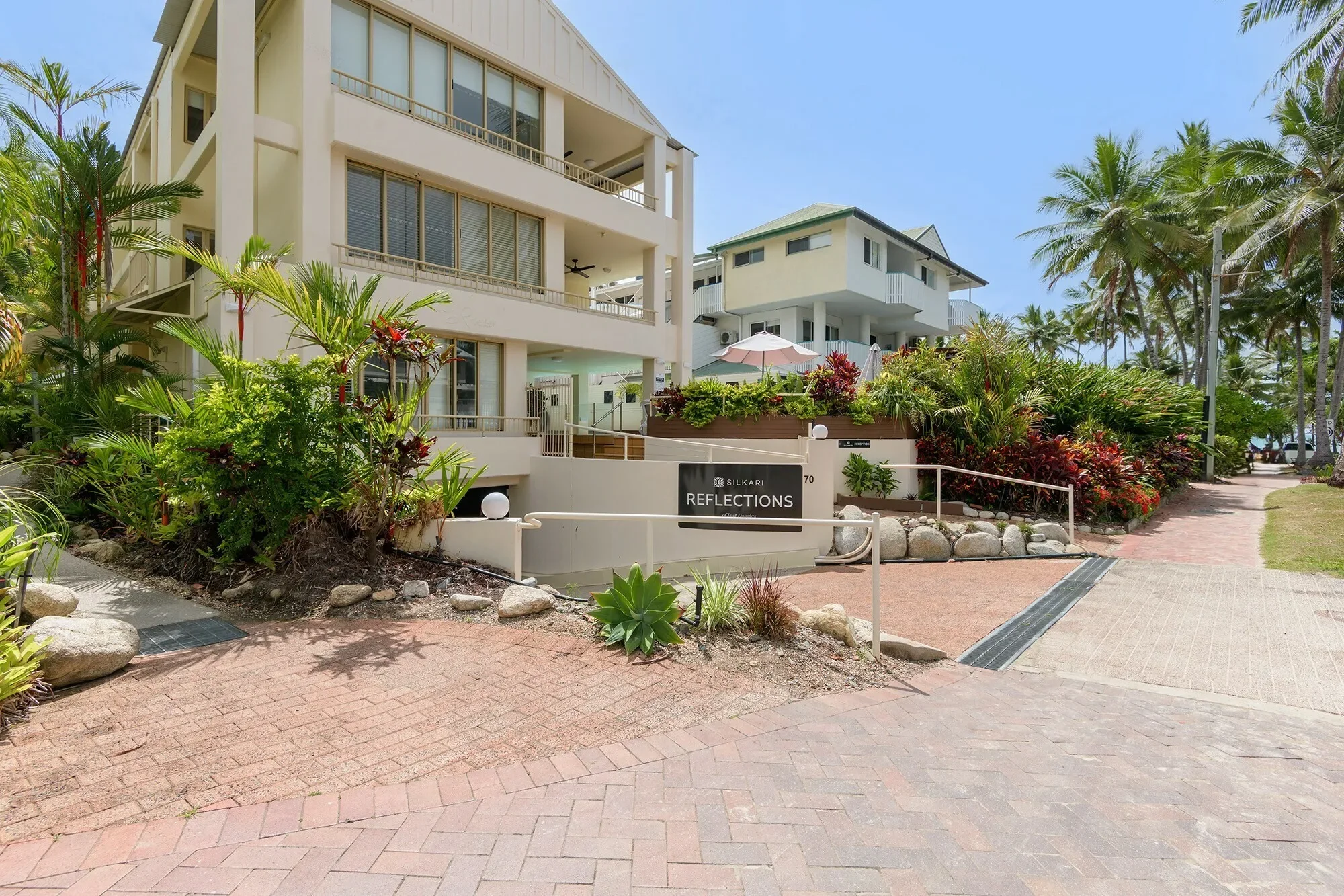Port Douglas, Macrossan St, Port Douglas, Queensland, Australia. - Photo 2