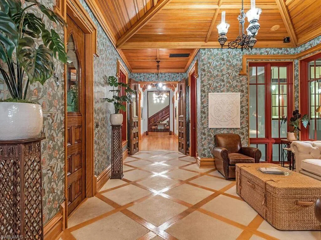 730 21st AVE, Naples, FL, 34102, USA, Naples, Florida, United States. - Photo 40