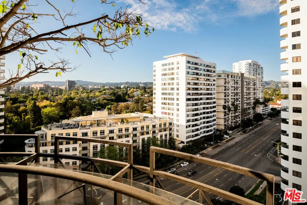 10580 Wilshire Boulevard 45, Los Angeles, California, United States. - Photo 2