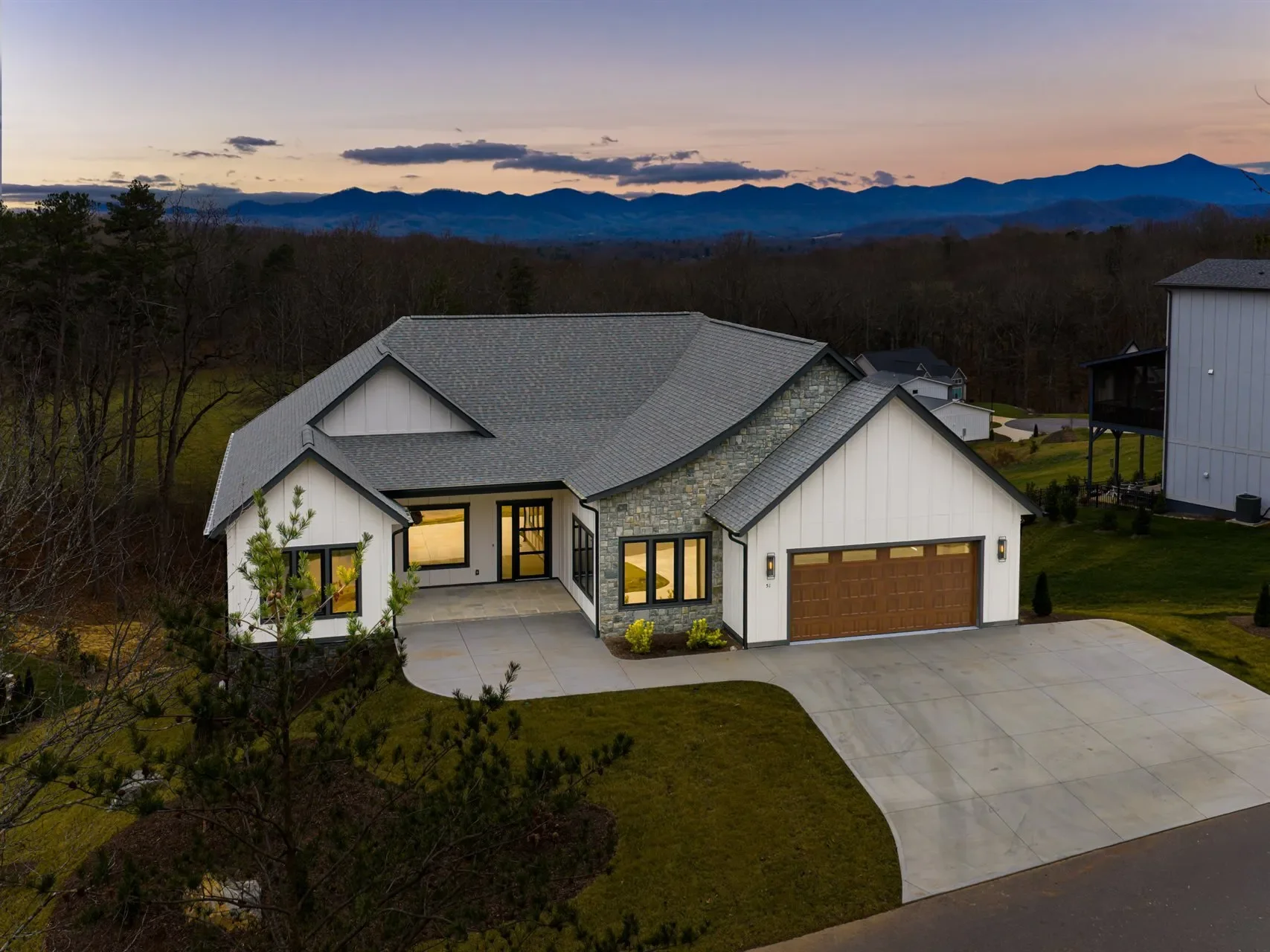 51 Bridgeway Drive 12, #12, Candler, NC, 28715, USA, Candler, North Carolina, United States. - Photo 38
