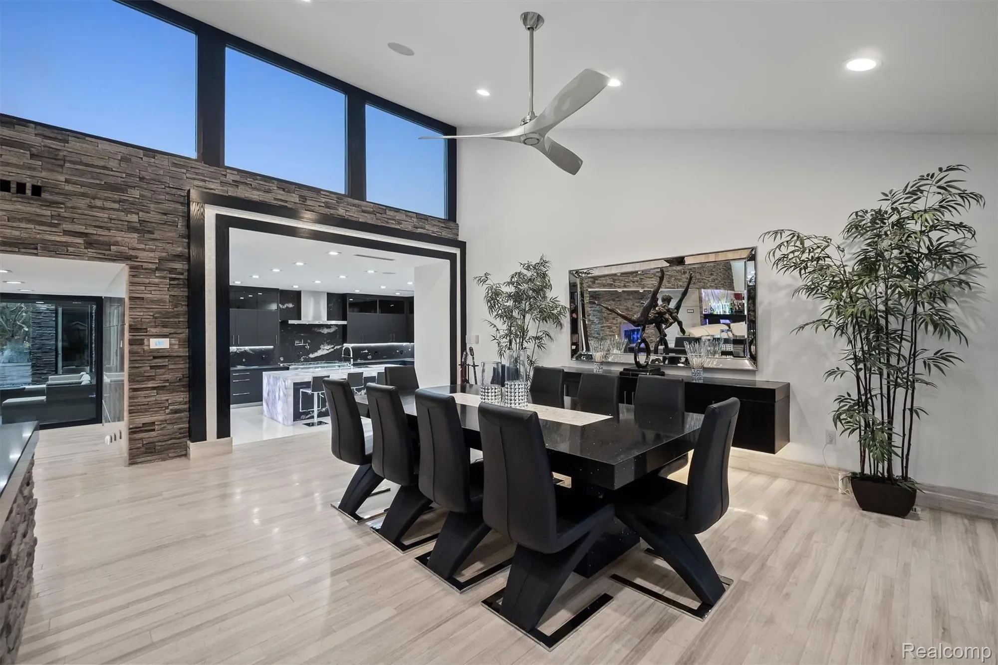 5116 W Bloomfield Lake Road, West Bloomfield Charter Township, MI 48323, Orchard Lake Village, Michigan, United States. - Photo 26