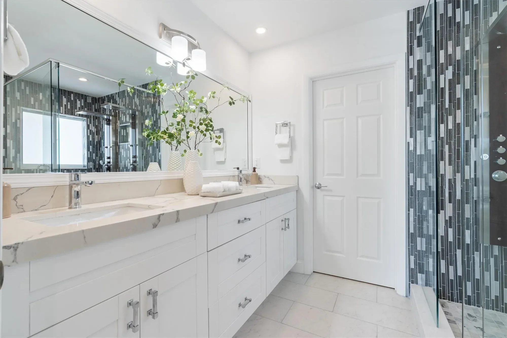 370 SE 3rd Ct, Pompano Beach, Florida, United States. - Photo 13