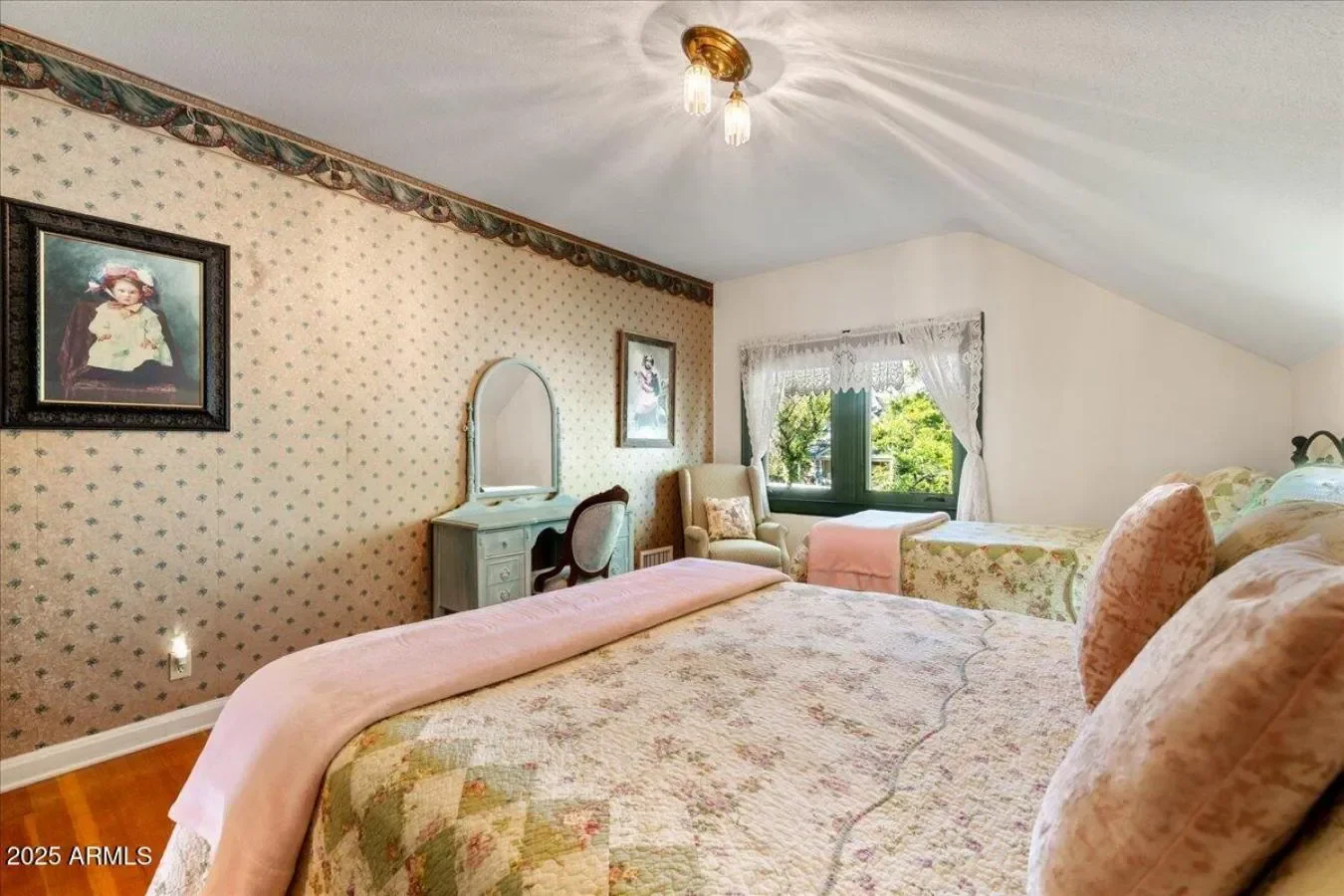 111 S Mount Vernon Avenue, Prescott, Arizona, United States. - Photo 29