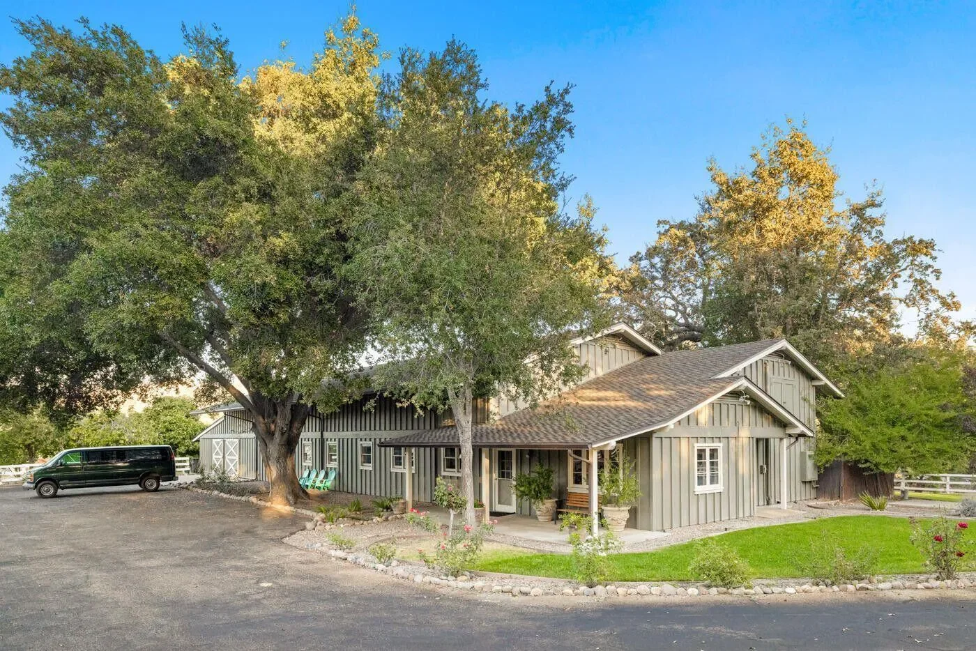 1750 Rambling Oaks Road, Santa Ynez, California, United States. - Photo 31