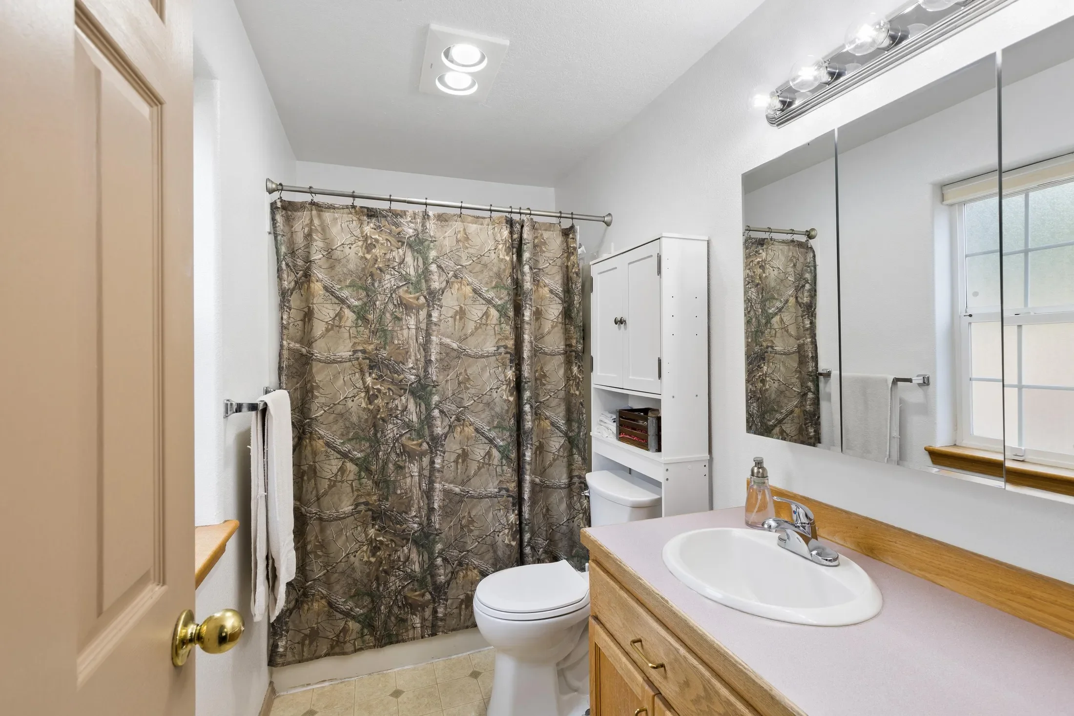 59895 Cheyenne Road, Bend, Oregon, United States. - Photo 16