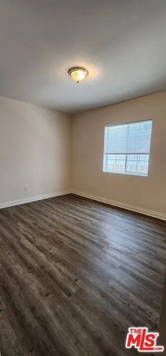 1873 W Jefferson Boulevard, Los Angeles, California, United States. - Photo 24