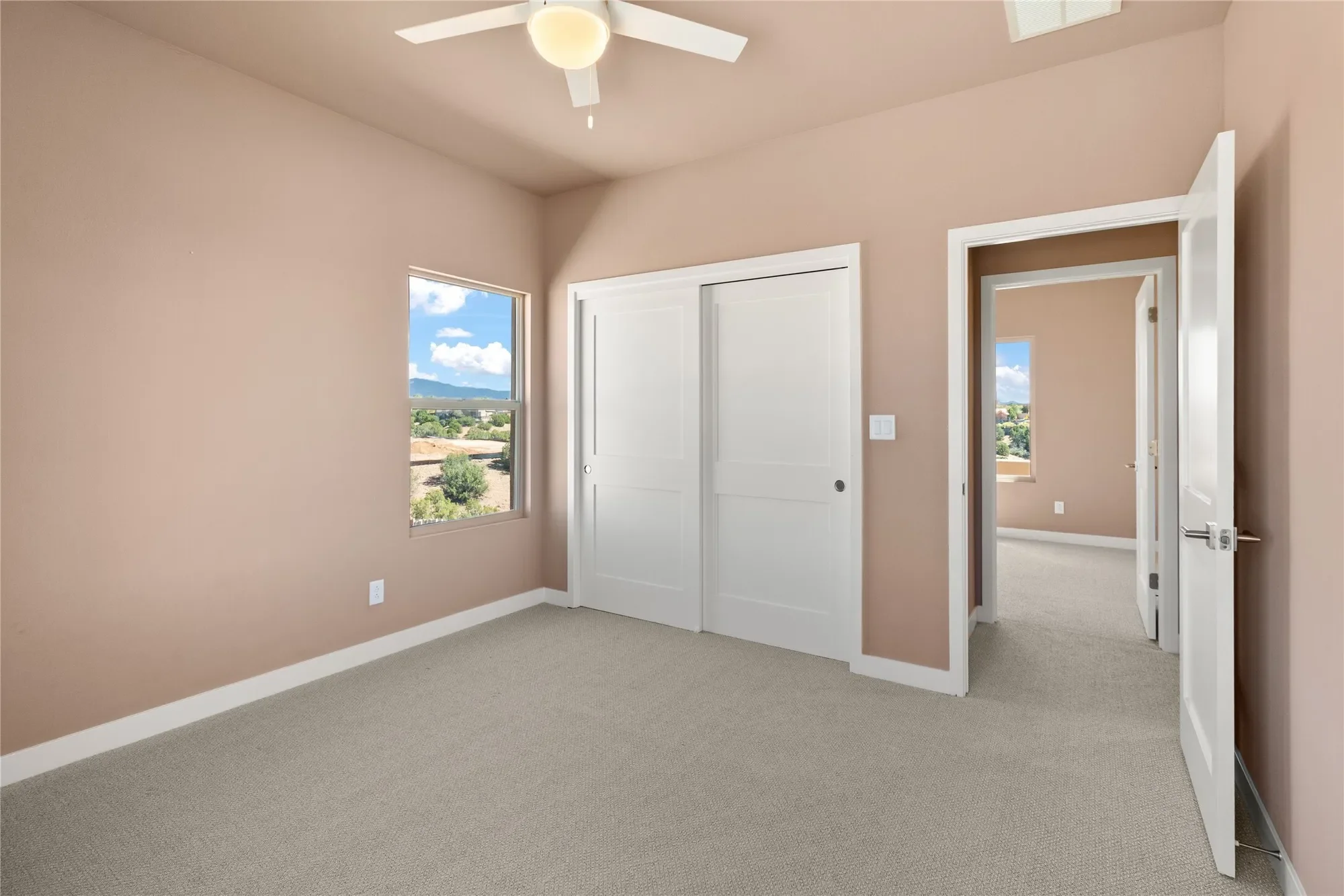7609 Arroyo Oeste Lane , Santa Fe, NM 87507, Santa Fe, New Mexico, United States. - Photo 12