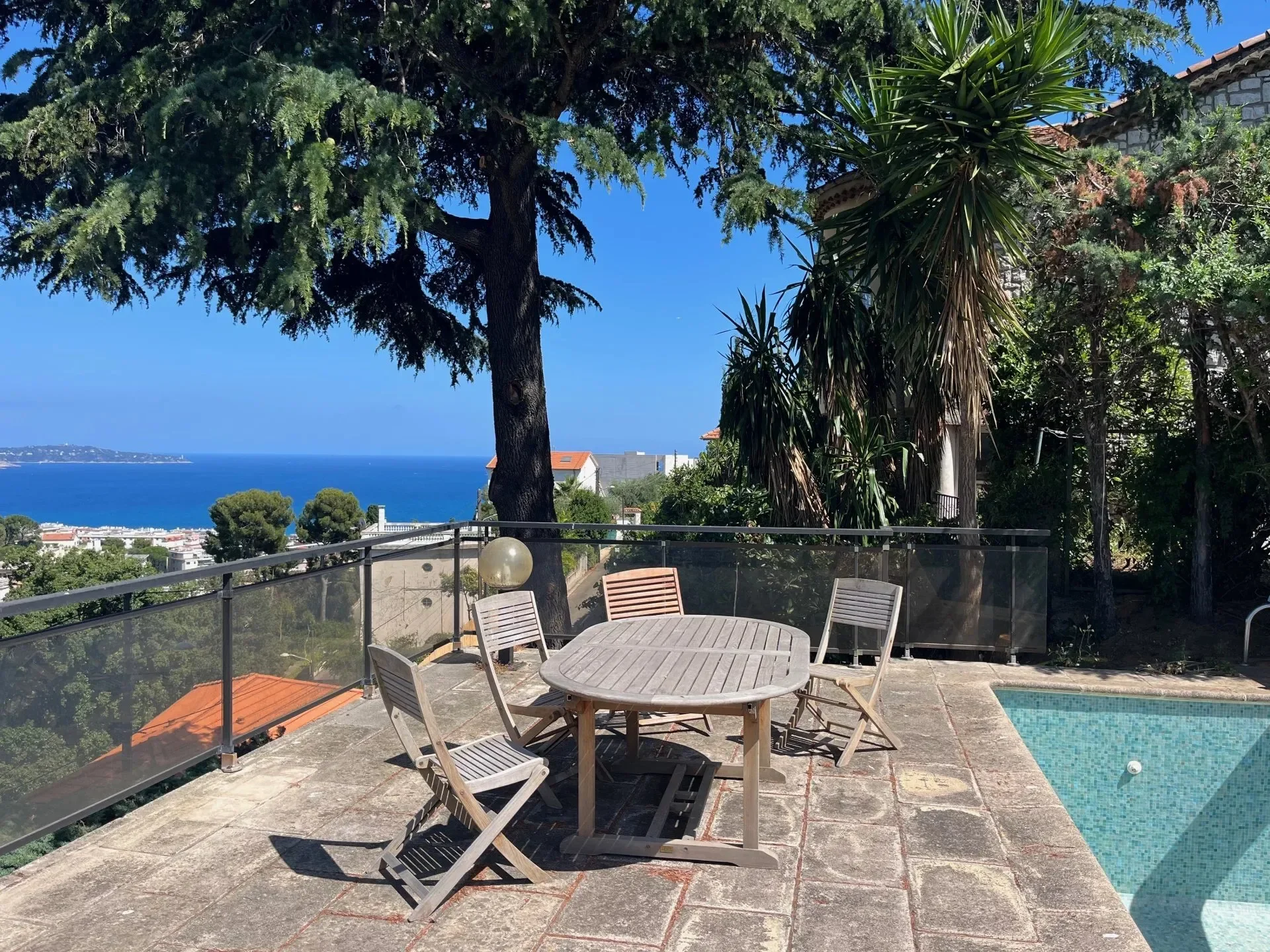 Nice, Provence-Alpes-Côte d'Azur, France. - Photo 15