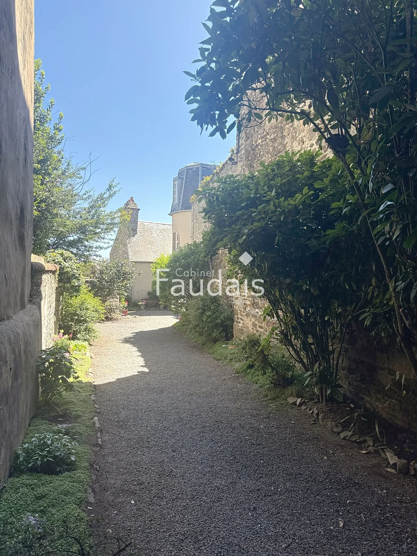 Granville, Normandy, France. - Photo 5