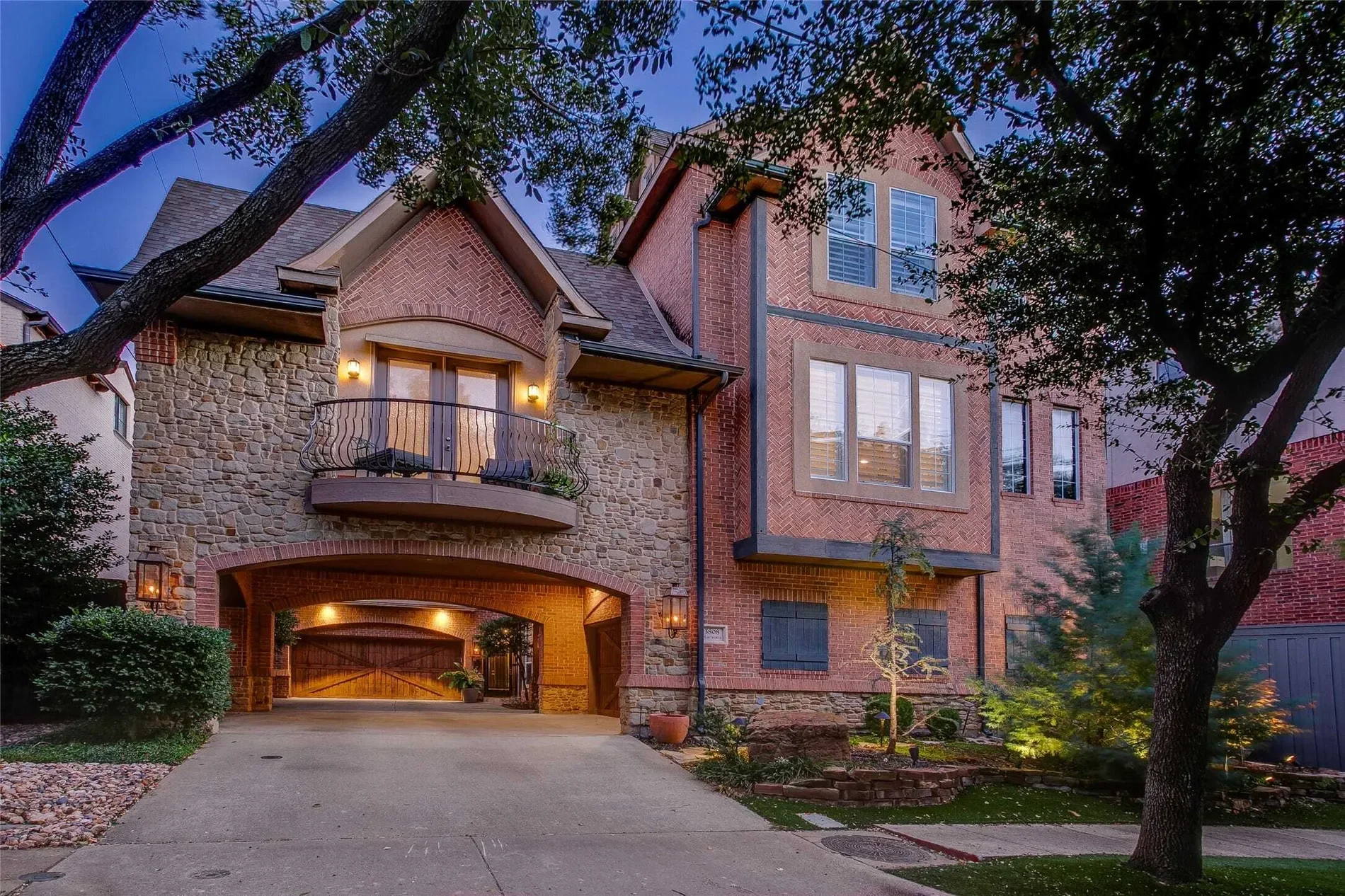 3810 Hawthorne Avenue, Dallas, TX, 75219, USA, Dallas, Texas, United States. - Photo 33