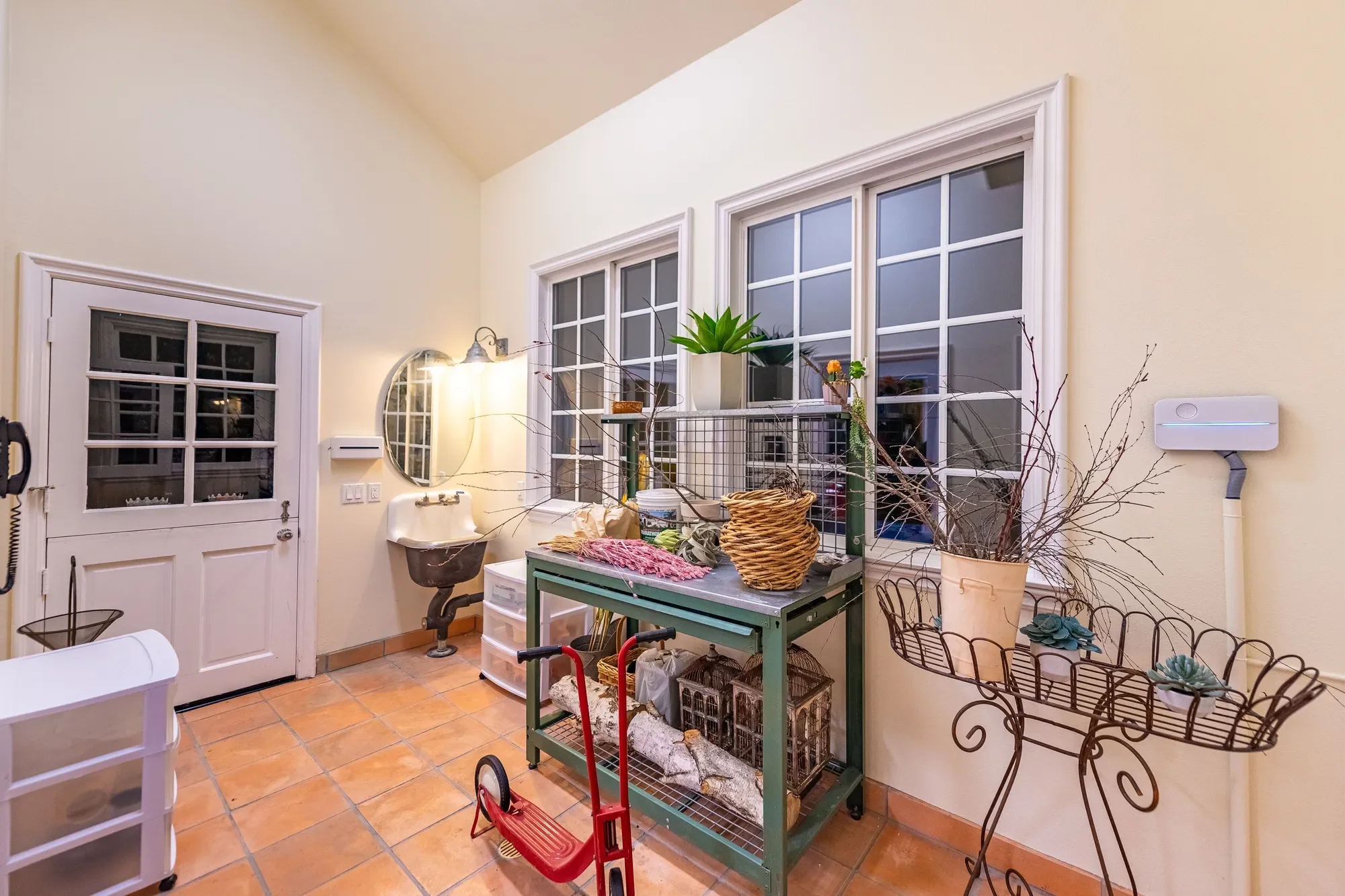 29146 Wagon Road, Agoura Hills, CA 91301, Agoura Hills, California, United States. - Photo 4