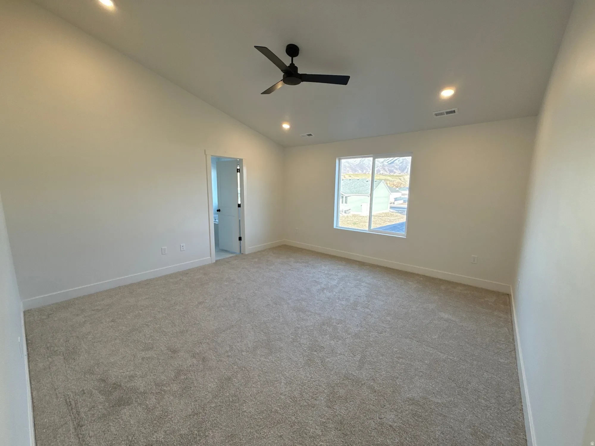 Gallery photo 12