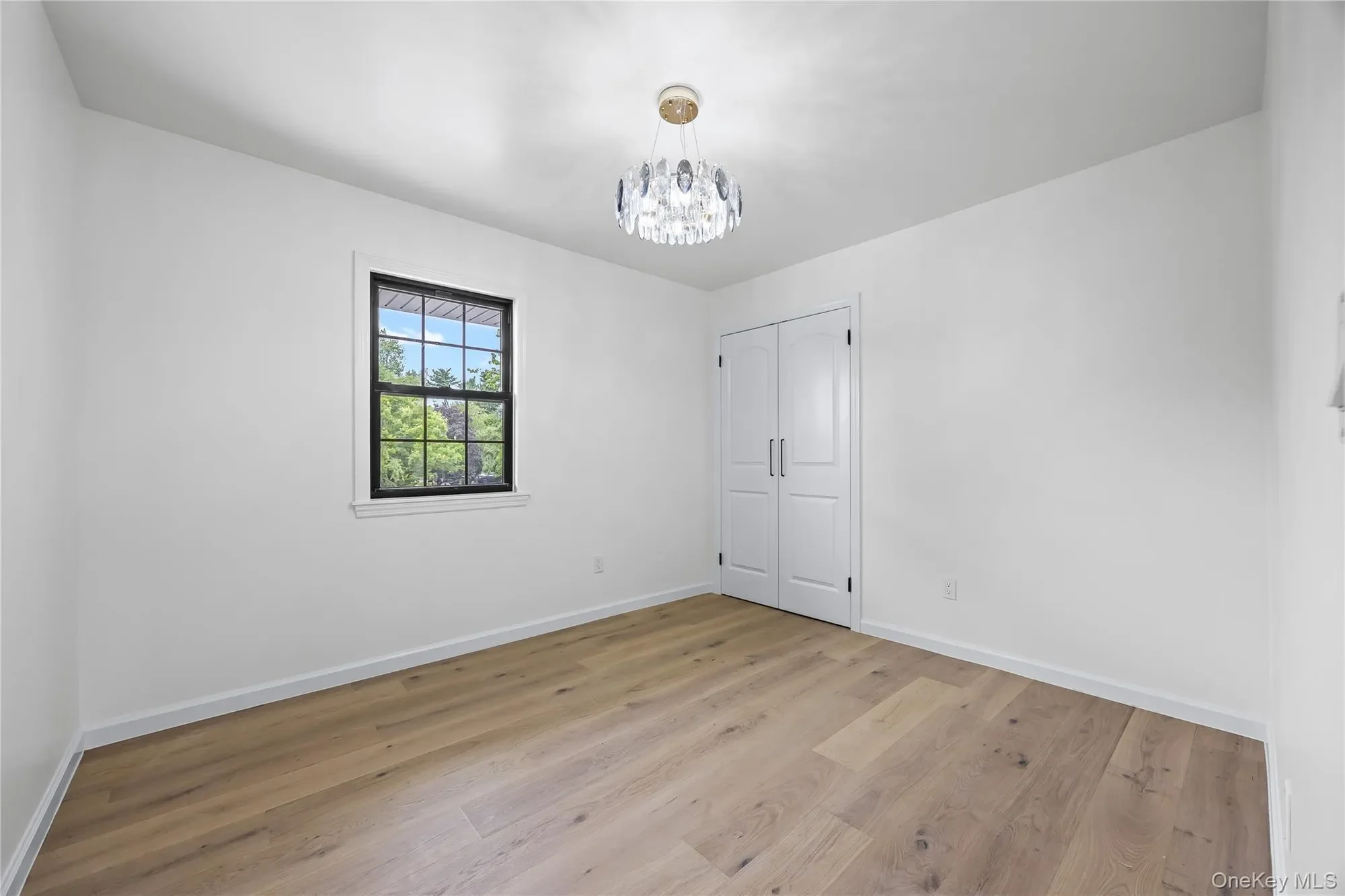 26 Roseanne Drive, Woodbury, NY 11797, Woodbury, New York, United States. - Photo 7