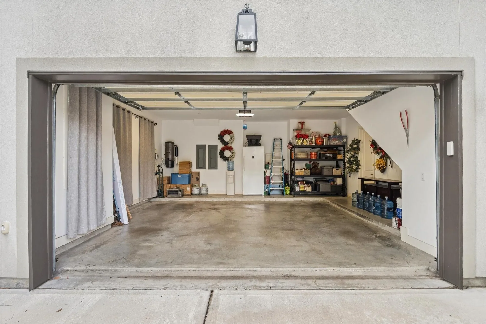 711 Timber Hill Drive, Hedwig Village, Texas, United States. - Photo 42