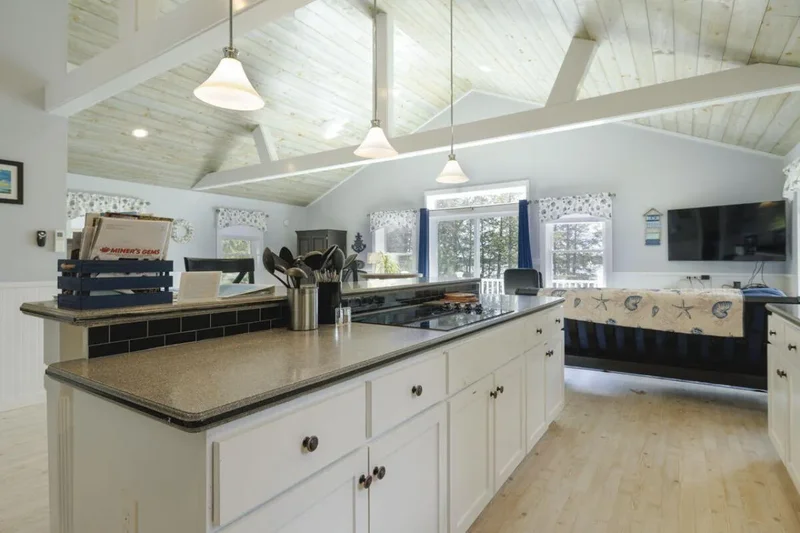 123 Estes Way, Eastbrook, ME 04634, Franklin, Maine, United States. - Photo 107