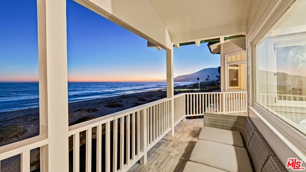 30718 Pacific Coast Highway, Malibu, California, United States. - Photo 52