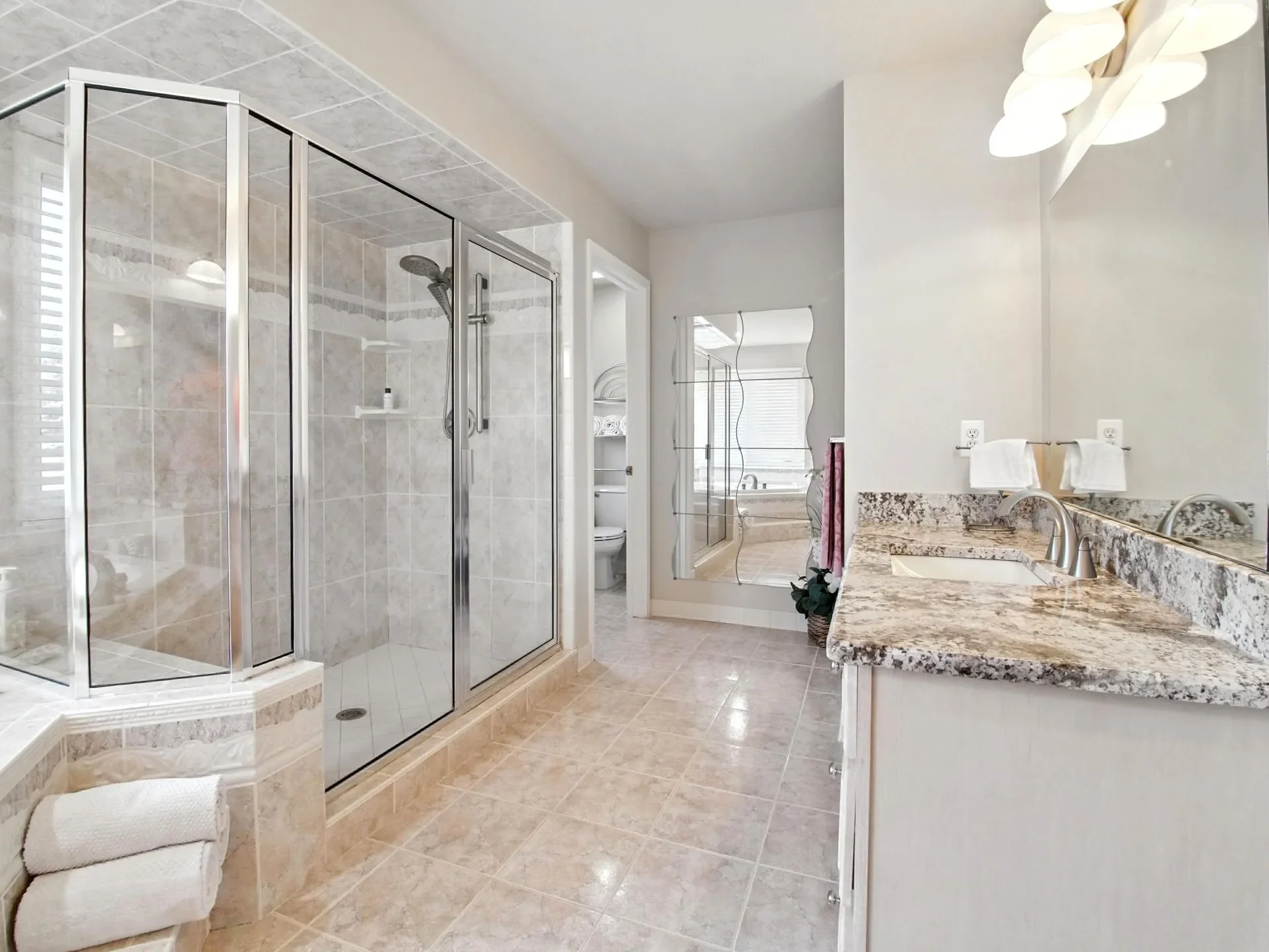 55397 Apple Lane, Shelby Twp, MI 48316, Washington, Michigan, United States. - Photo 32