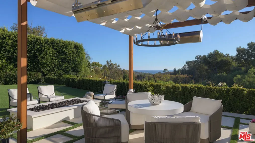 6110 Merritt Drive, Malibu, California, United States. - Photo 30