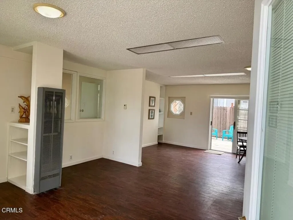 2525 Roosevelt Boulevard, Oxnard, CA 93035, Oxnard, California, United States. - Photo 4