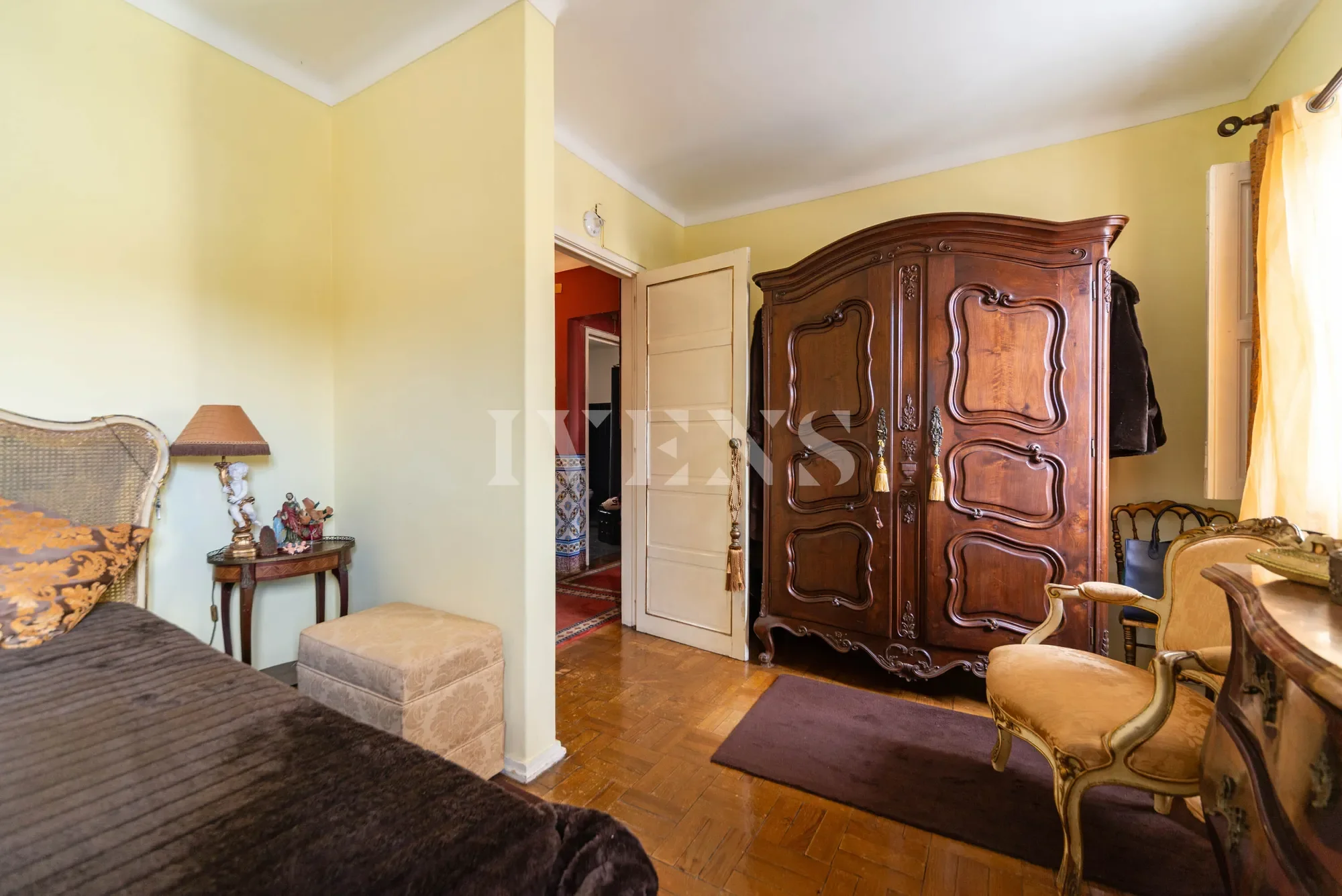 Gallery photo 2