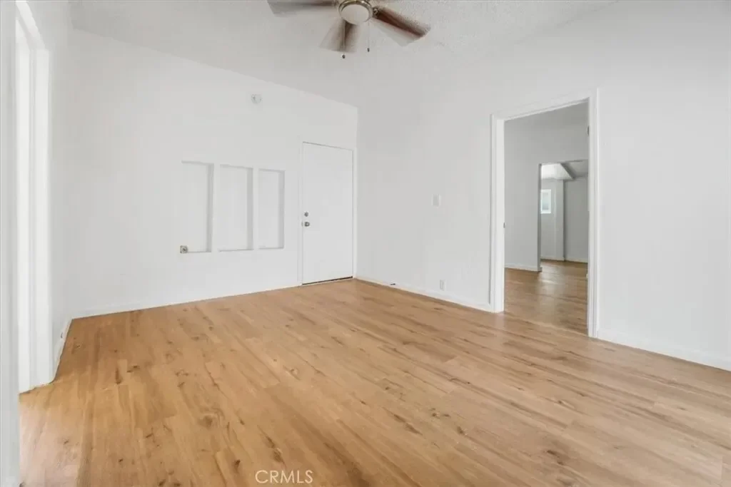 2122 Thomas Street, Los Angeles, California, United States. - Photo 37