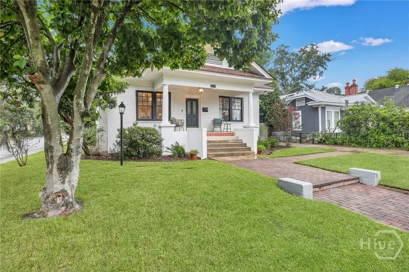 Charming Ardsley Park Bungalow