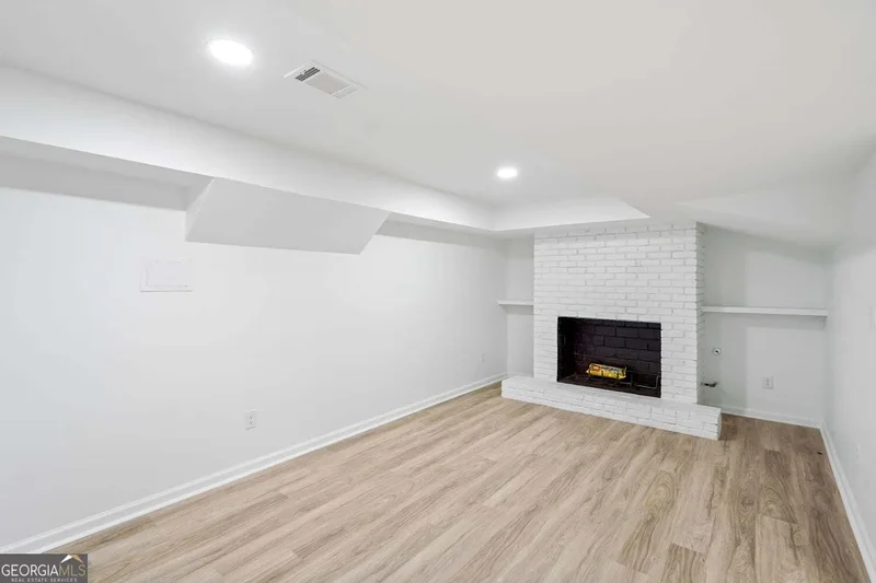 3288 N Embry Circle, Atlanta, GA 30341, Chamblee, Georgia, United States. - Photo 31