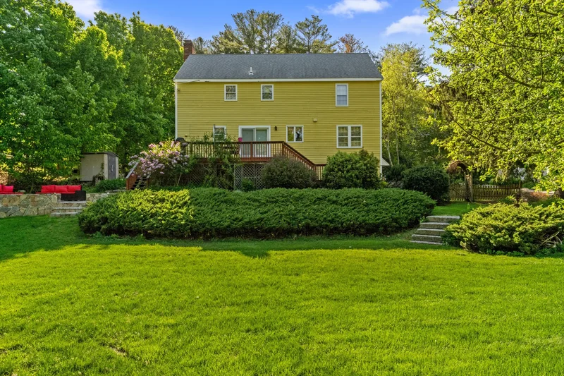 769  Edgell Rd , Framingham, MA 01701, Framingham, Massachusetts, United States. - Photo 31