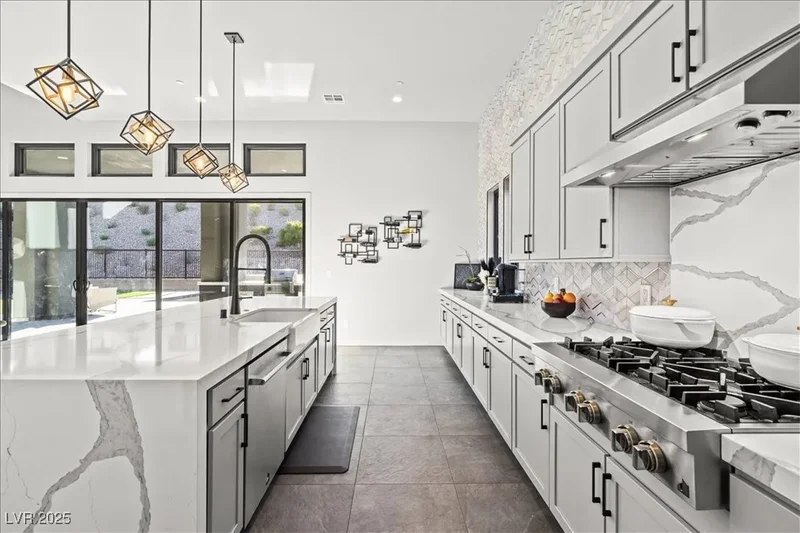 5231 Iron River Court, Las Vegas, Nevada, United States. - Photo 15