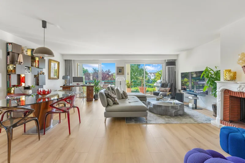Exceptional Duplex In The Heart Of Divonne Les Bains
