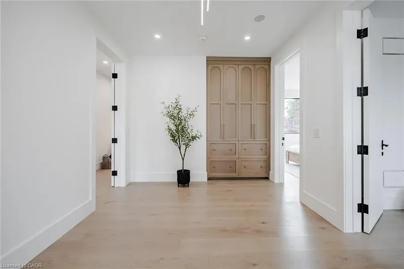 504 Winona Road, Hamilton, Ontario, Canada. - Photo 38