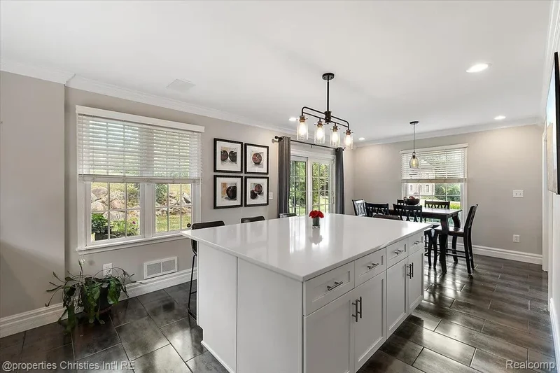 3060 Chickering Lane, Bloomfield Hills, Michigan, United States. - Photo 28