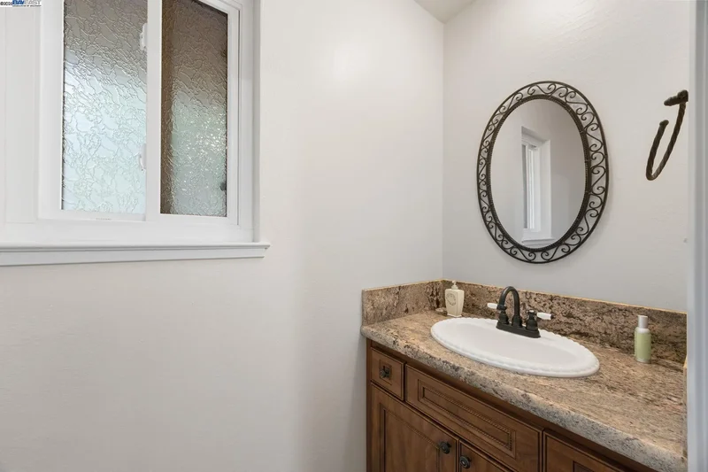 699 Fiesta Place, Hayward, California, United States. - Photo 15
