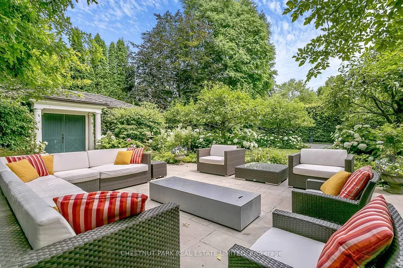 76 Binscarth Road, Toronto, Ontario, Canada. - Photo 8