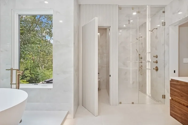 21 Lovett Road, Newton, MA, 02459, USA, Newton, Massachusetts, United States. - Photo 7