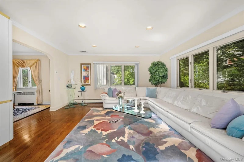 Refined Colonial with Exceptional Modern Upgrades