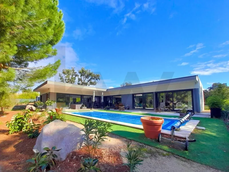 Palmela Town House