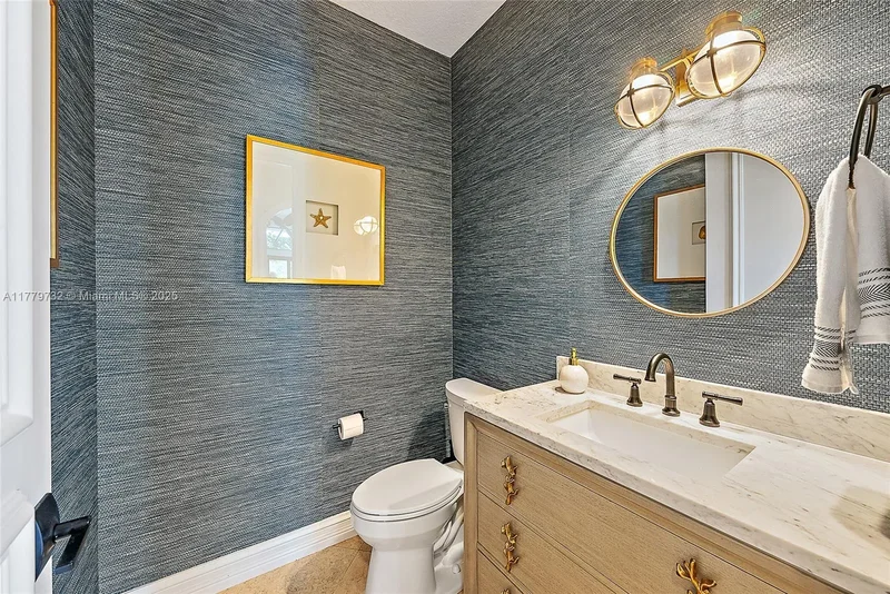 19028 SE Windward Island Ln, Jupiter, Florida, United States. - Photo 15