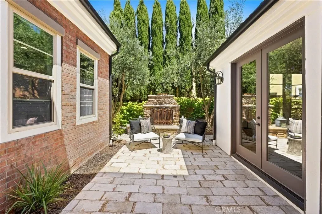 54 VALLEY TERRACE, Irvine, California, United States. - Photo 18