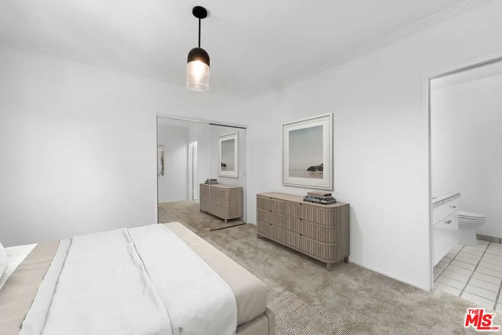 222 7th Street 301, Santa Monica, California, United States. - Photo 46