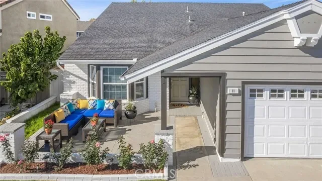 4 Bedrooms Single Family Detached
