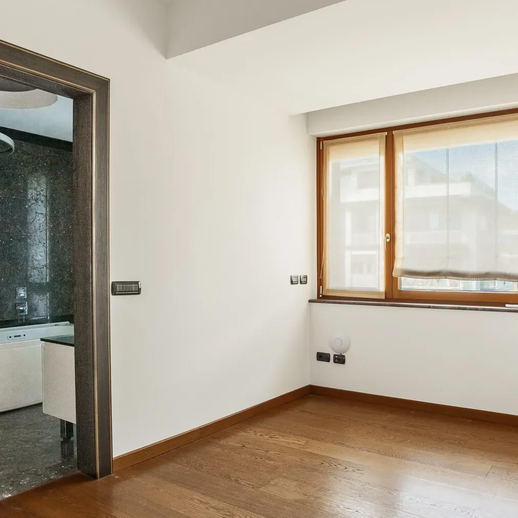 Via Giuseppe Frua, Lombardia, Milan, Lombardy, Italy. - Photo 65