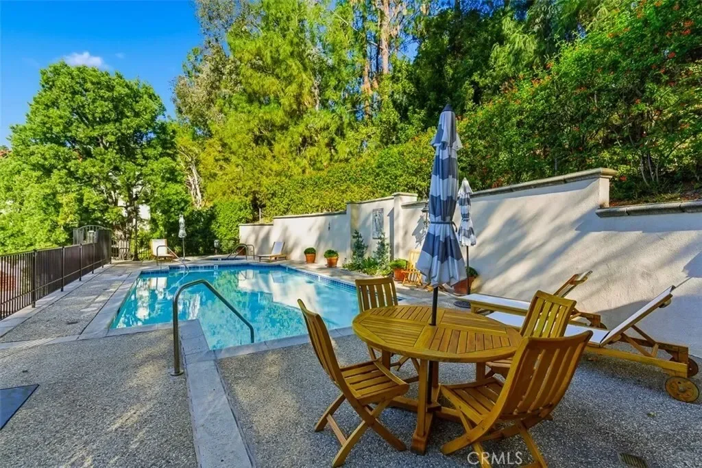 56 N Arroyo, Altadena, California, United States. - Photo 27