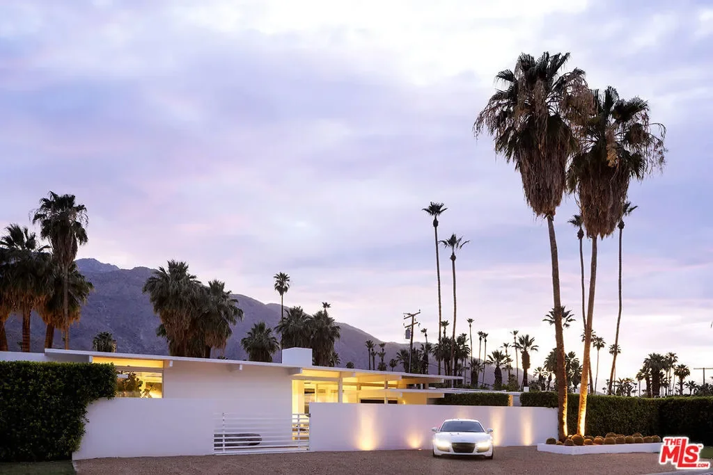 1323 S Driftwood Drive, Palm Springs, California, United States. - Photo 29
