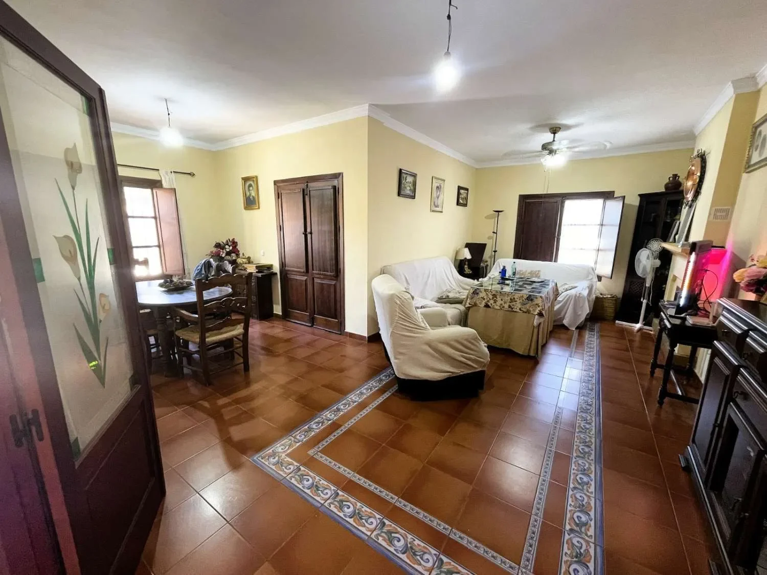 Gallery photo 1